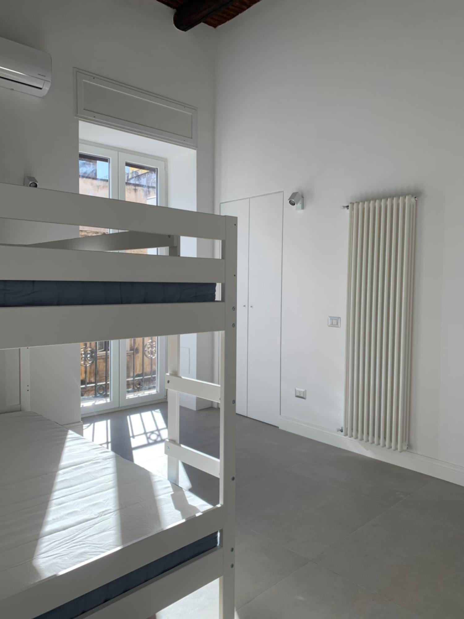 Fafa Apartment City Center Naples Exterior photo